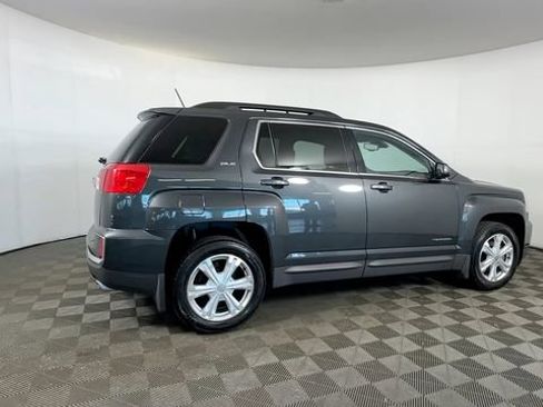 Used 2017 GMC Terrain SLE w/ Convenience Package AWD/4WD image 5