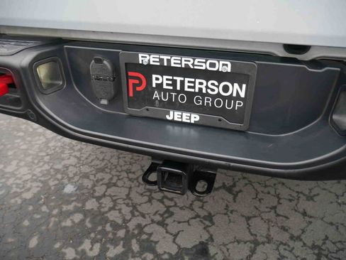 Certified 2024 Jeep Gladiator Rubicon image 9