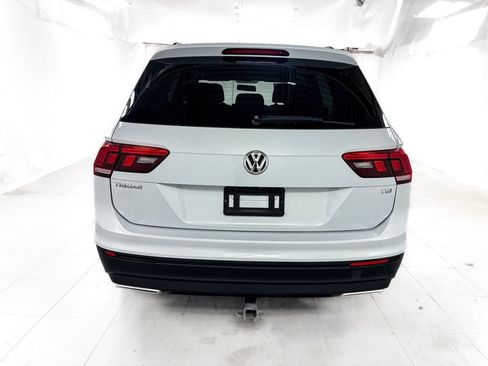 Used 2018 Volkswagen Tiguan S FWD image 5