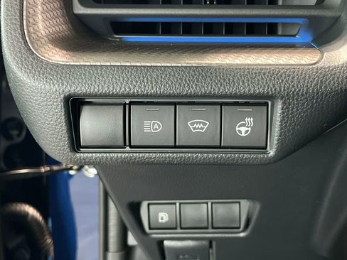 New 2026 Toyota Prius XLE FWD image 31
