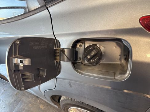 Used 2019 Hyundai Kona SEL w/ SEL Tech Package 02 image 11