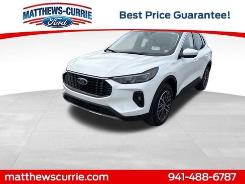 New 2025 Ford Escape SE w/ PHEV Premium Package image 7