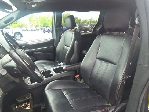 Used 2018 Dodge Grand Caravan GT FWD image 20