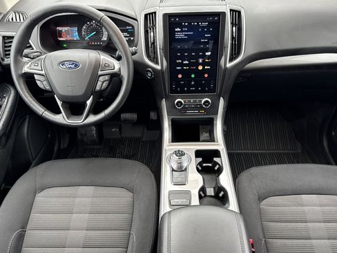 Certified 2024 Ford Edge SEL w/ Convenience Package image 13