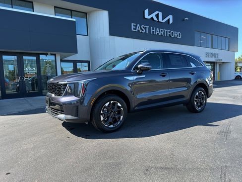 New 2026 Kia Sorento S image 1