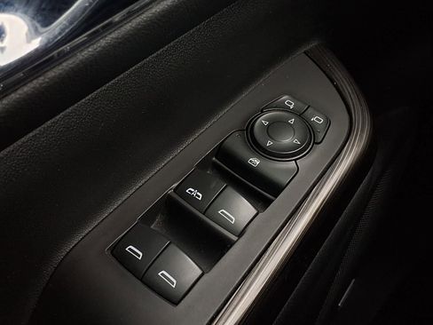 Used 2019 GMC Acadia SLT w/ LPO, Floor Liner Package FWD image 23