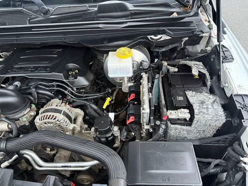 Used 2019 RAM 1500 Laramie Longhorn w/ Bed Utility Group AWD/4WD image 59