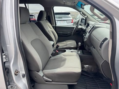 Used 2014 Nissan Xterra S RWD image 6