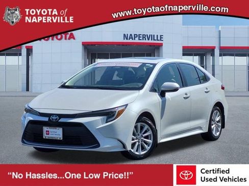 Certified 2025 Toyota Corolla XLE FWD image 1
