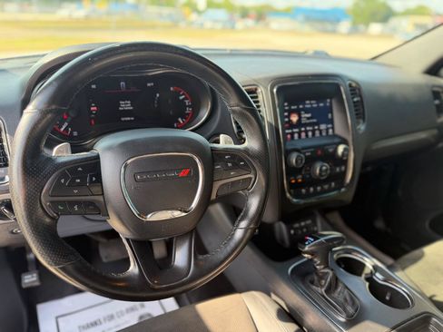 Used 2020 Dodge Durango GT RWD image 11