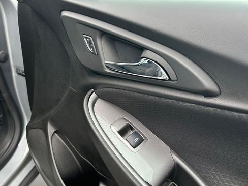 Used 2023 Chevrolet Malibu LT FWD image 25