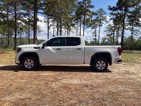 New 2026 GMC Sierra 1500 Pro w/ Pro Value Package AWD/4WD image 8