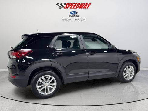 Used 2023 Chevrolet TrailBlazer LS image 11