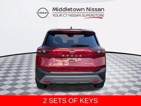 Used 2023 Nissan Rogue SV AWD/4WD image 4
