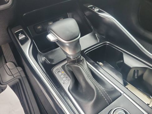 Used 2022 Kia Sorento S w/ Panoramic Sunroof Package image 30