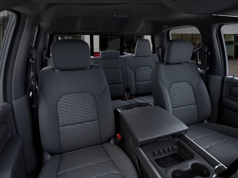New 2026 RAM 1500 Express AWD/4WD image 16