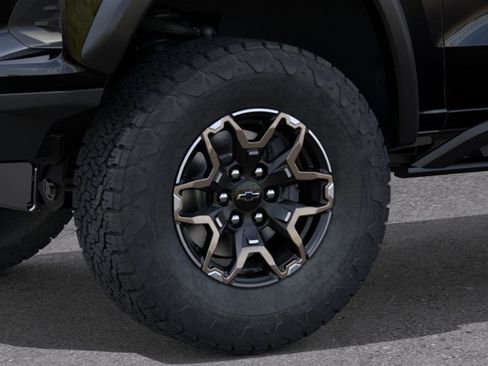 New 2026 Chevrolet Colorado ZR2 w/ Technology Package image 9