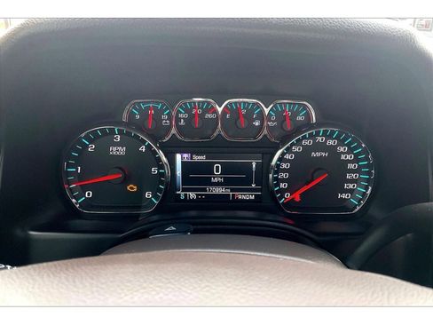 Used 2016 Chevrolet Suburban LTZ image 22