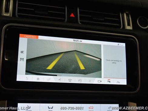 Used 2019 Land Rover Range Rover HSE image 32