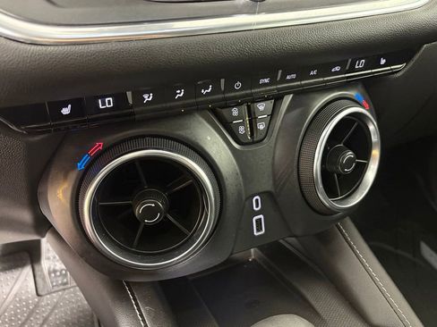 Used 2023 Chevrolet Blazer LT w/ Convenience Package image 30