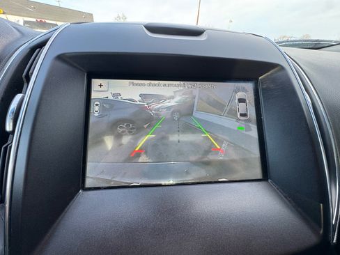 Used 2018 Ford Edge Titanium w/ Equipment Group 302A image 22