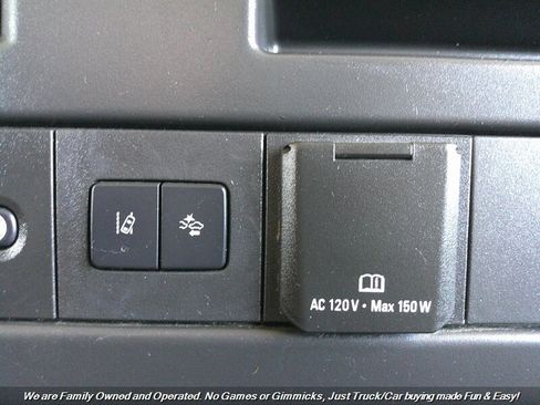 Used 2019 GMC Savana 2500 Extended w/ Driver Convenience Package image 33