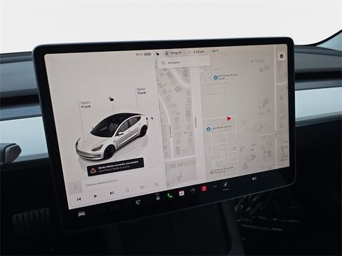Used 2022 Tesla Model 3 Performance image 25