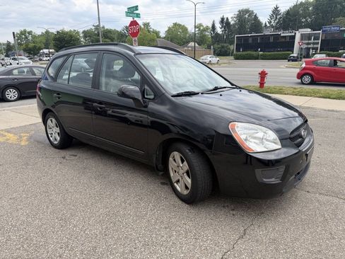 Used 2007 Kia Rondo LX w/ Convenience Pkg FWD image 14