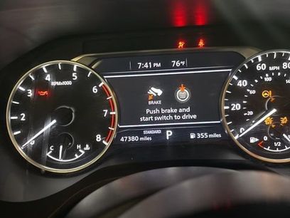 Used 2022 Nissan Rogue SV