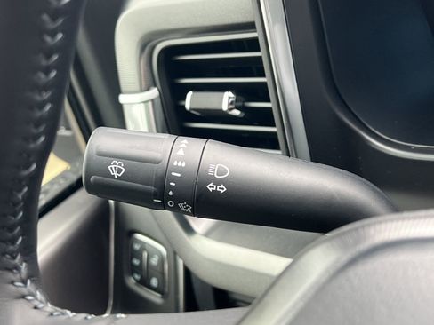 New 2026 Ford F350 Platinum image 16