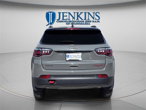 Certified 2022 Jeep Compass Trailhawk w/ Trailhawk Convenience Group image 6