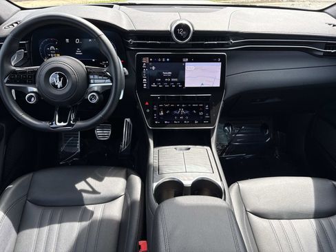 Used 2023 Maserati Grecale Modena image 30