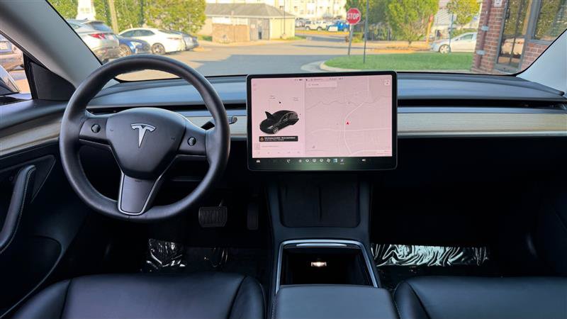 Used 2021 Tesla Model 3 Long Range AWD/4WD image 25