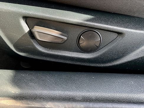 Used 2022 Ford Mustang Convertible w/ Equipment Group 101A image 34