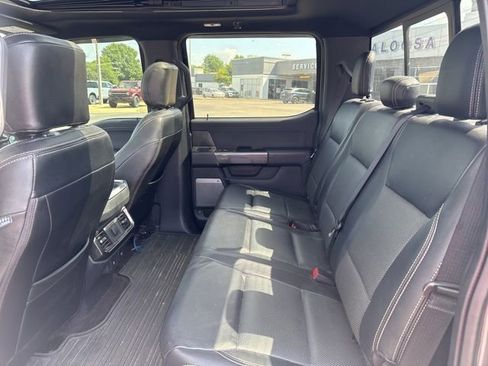 Used 2021 Ford F150 XLT image 10