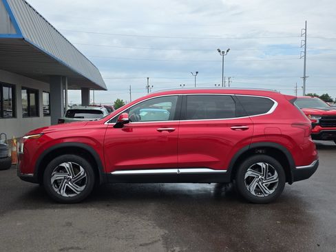 Used 2023 Hyundai Santa Fe SEL w/ Premium Package AWD/4WD image 2