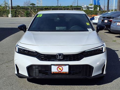 Used 2025 Honda Civic Sport image 2