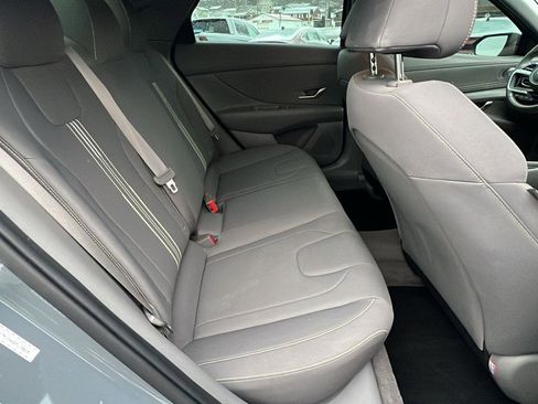 Used 2021 Hyundai Elantra SEL w/ Convenience Package image 15