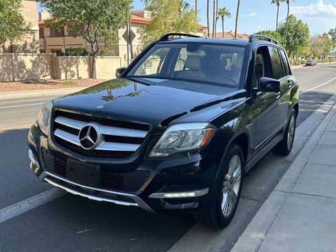 Used 2015 Mercedes-Benz GLK 350 2WD image 4