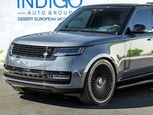 Used 2024 Land Rover Range Rover Autobiography AWD/4WD image 2