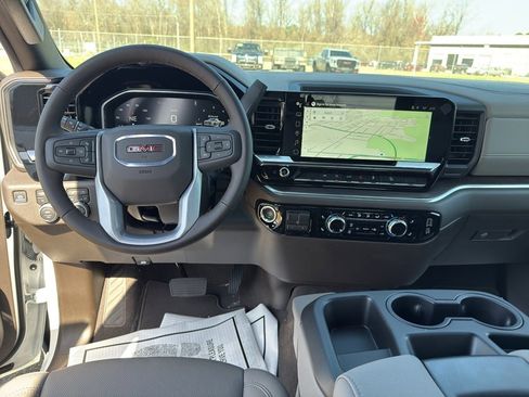 New 2026 GMC Sierra 1500 SLT w/ X31 Off-Road Package image 22