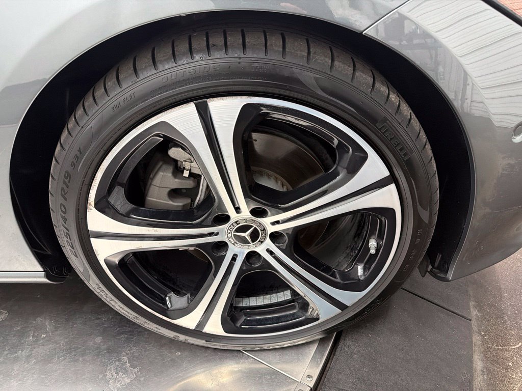 Used 2024 Mercedes-Benz C 300 4MATIC Sedan image 9