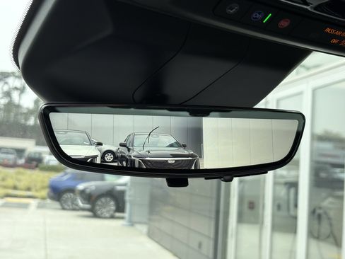 New 2025 Cadillac Escalade Premium Luxury w/ Touring Package image 27