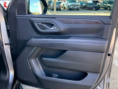 Used 2021 Chevrolet Tahoe LS image 21