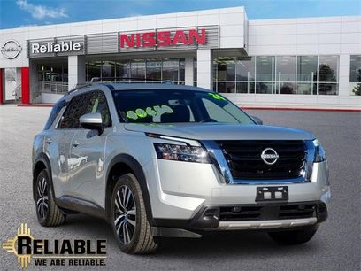 Certified 2024 Nissan Pathfinder Platinum