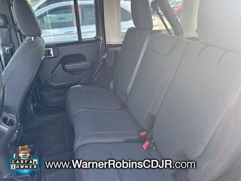 Used 2024 Jeep Wrangler Unlimited Rubicon w/ Technology Group AWD/4WD image 20