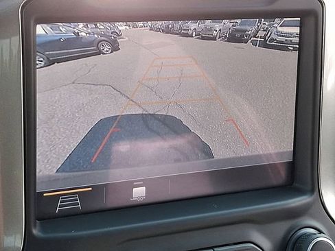 Used 2019 Chevrolet Silverado 1500 LT Trail Boss image 19