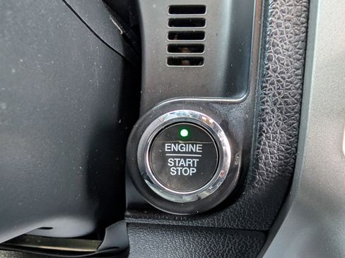 Used 2017 Ford Expedition Limited image 16