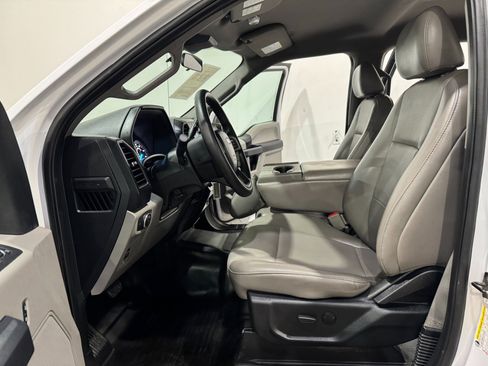 Used 2019 Ford F150 XL w/ Equipment Group 101A Mid image 11