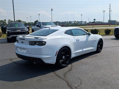 Used 2023 Chevrolet Camaro SS image 3